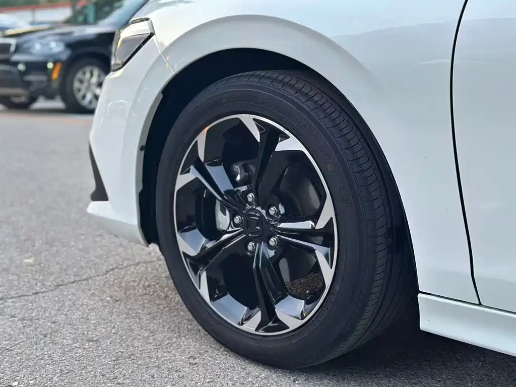 Honda Civic — миниатюра 7