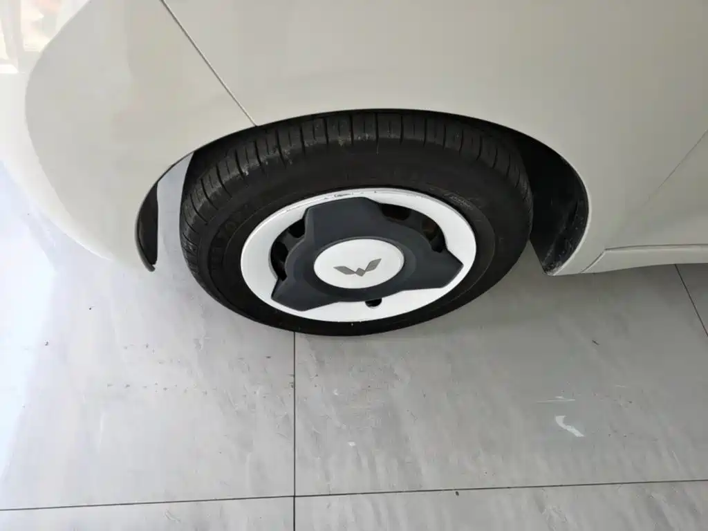 Wuling MINIEV — миниатюра 23
