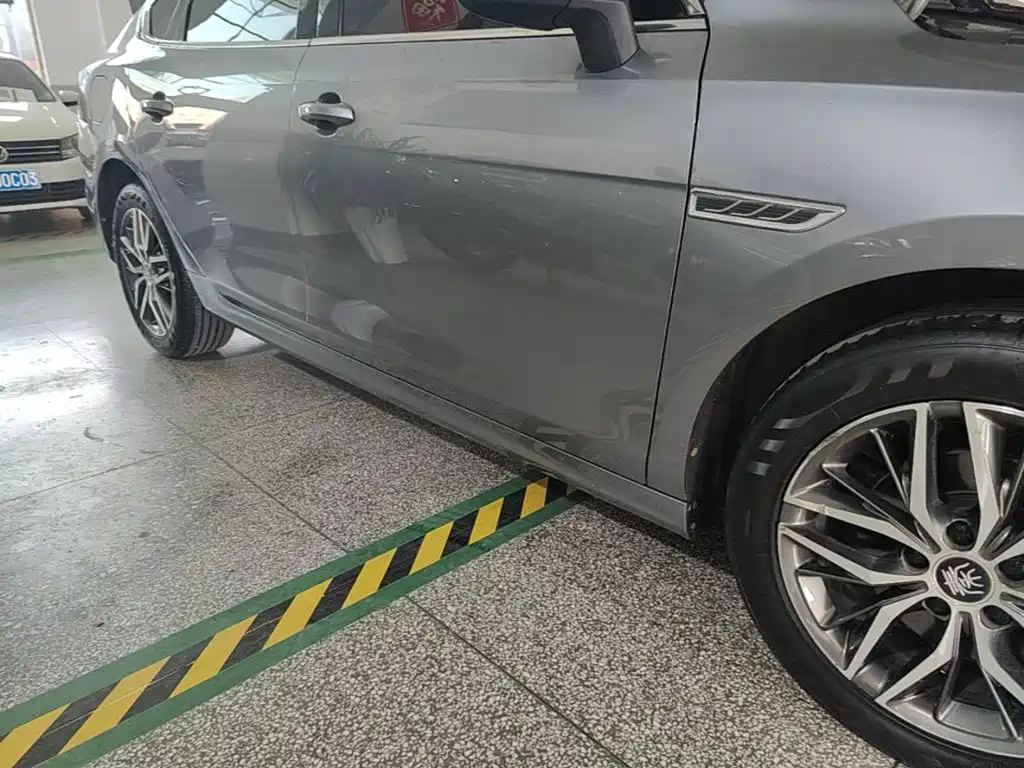 BYD Qin PLUS — миниатюра 21