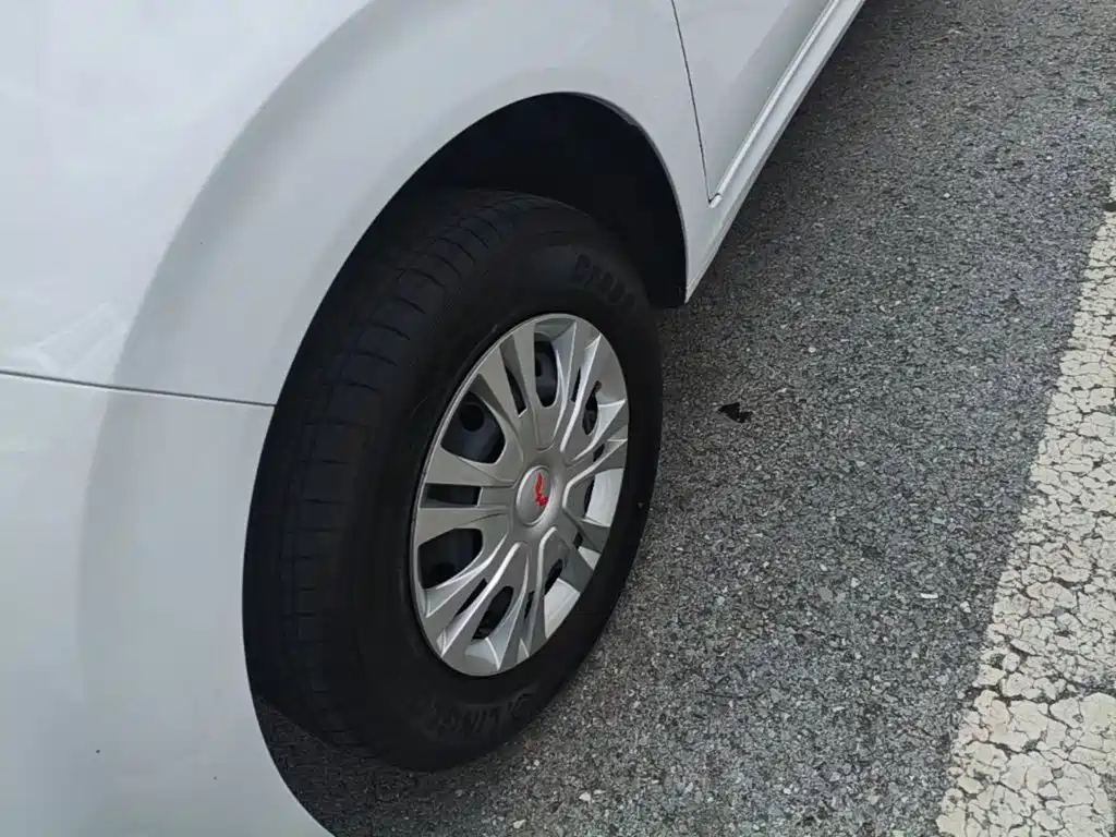 Wuling Hongguang EV — миниатюра 23