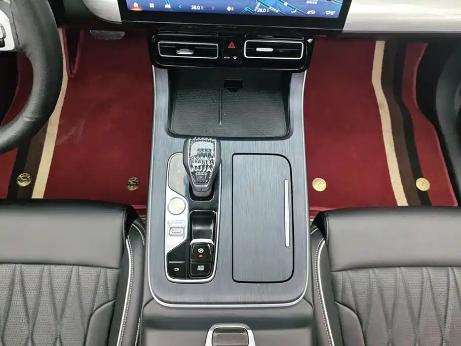 GAC Motor Trumpchi GS8 — миниатюра 16