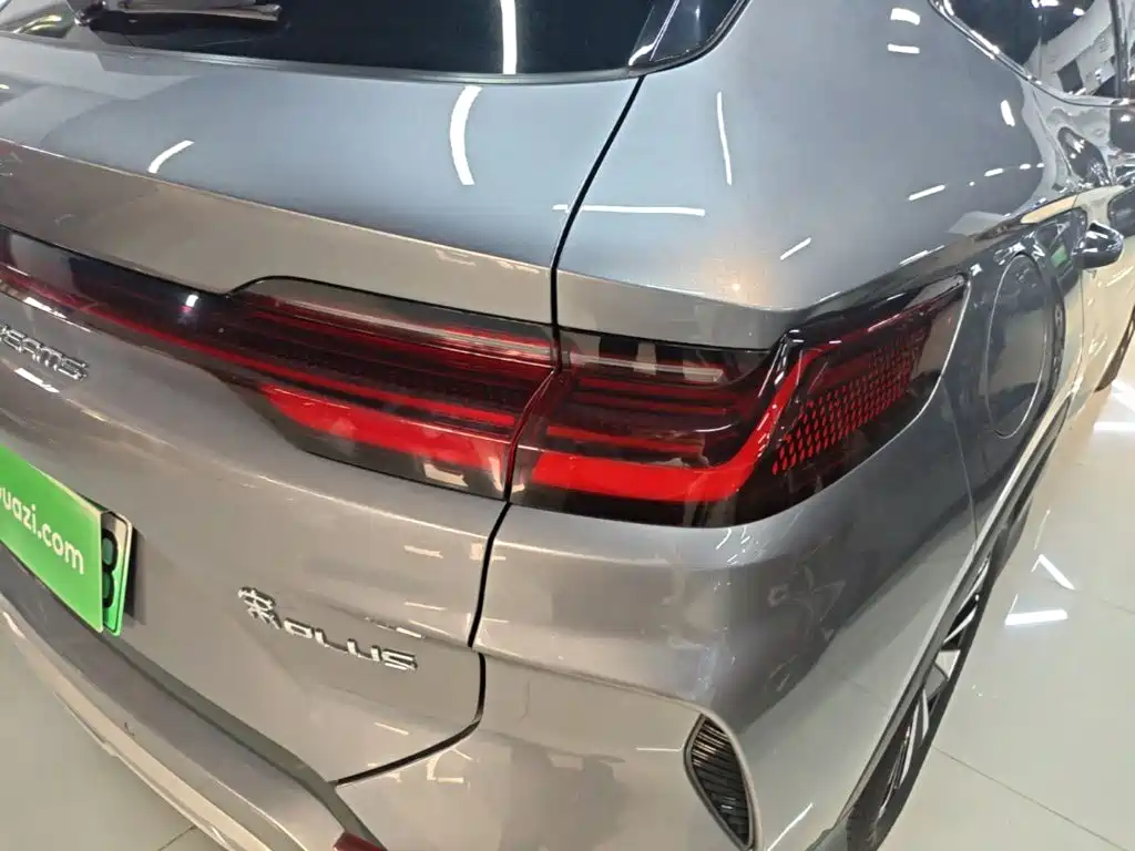 BYD PLUS New Energy — миниатюра 8