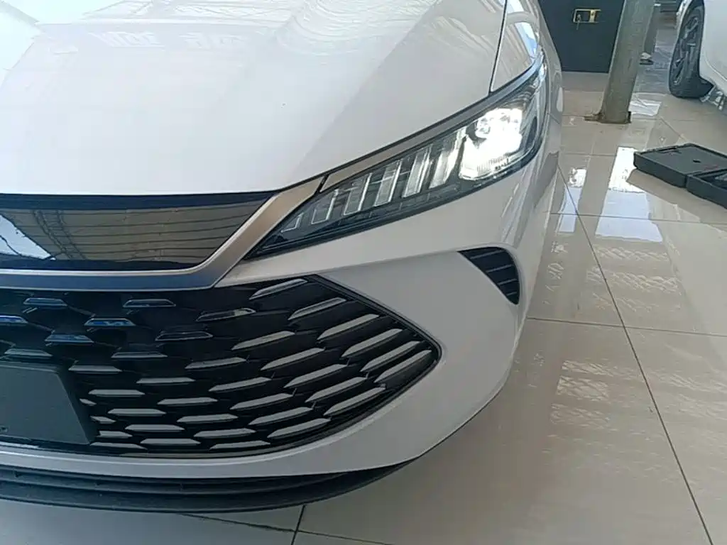 BYD Qin PLUS — миниатюра 24