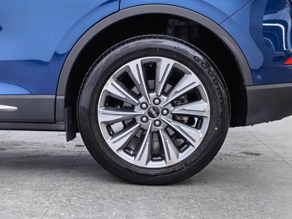 Lincoln Corsair 2.0T 4WD Premium Shine Edition, фото 13