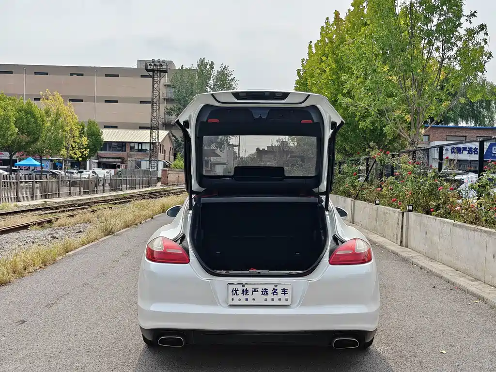 Porsche Panamera — миниатюра 19