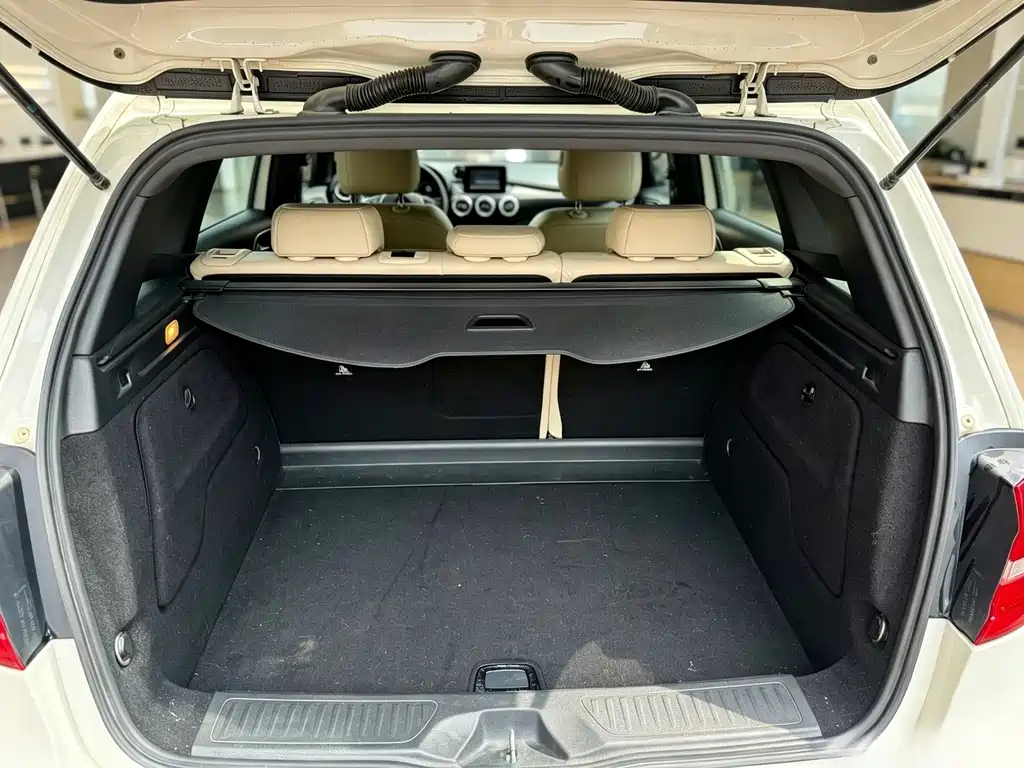 Mercedes-Benz B-Class — миниатюра 4