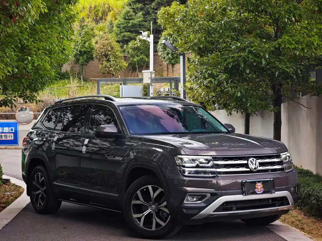 Volkswagen Teramont — миниатюра 3