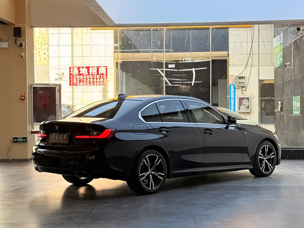 BMW 3 Series — миниатюра 12