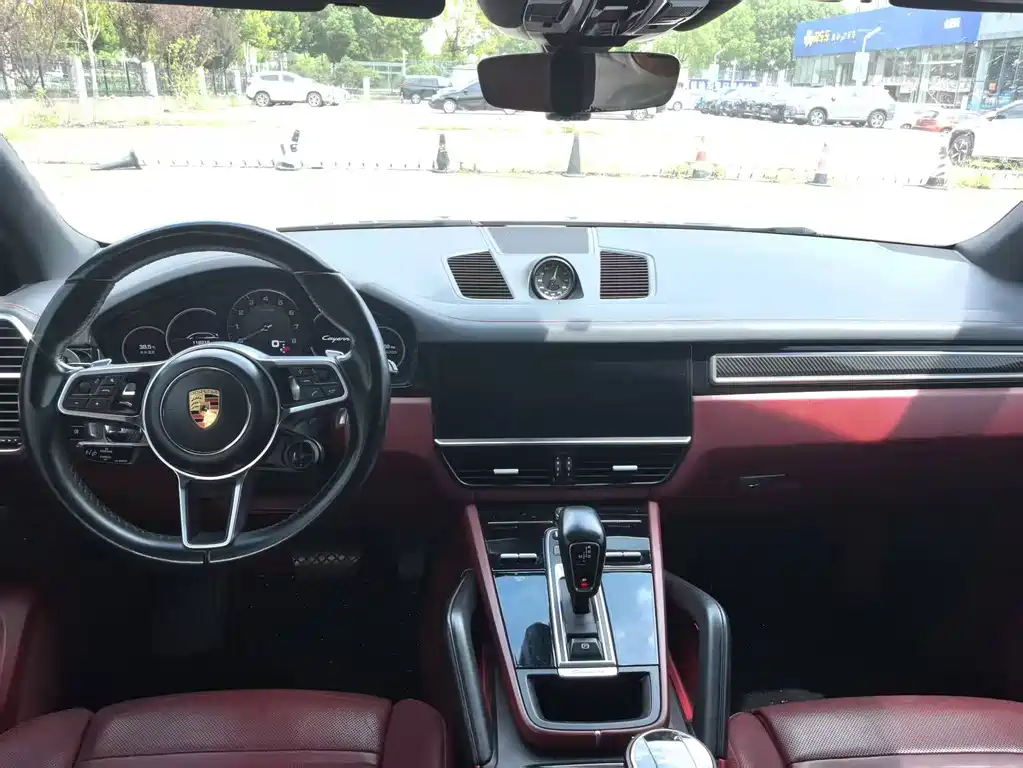 Porsche Cayenne Hybrid — миниатюра 4