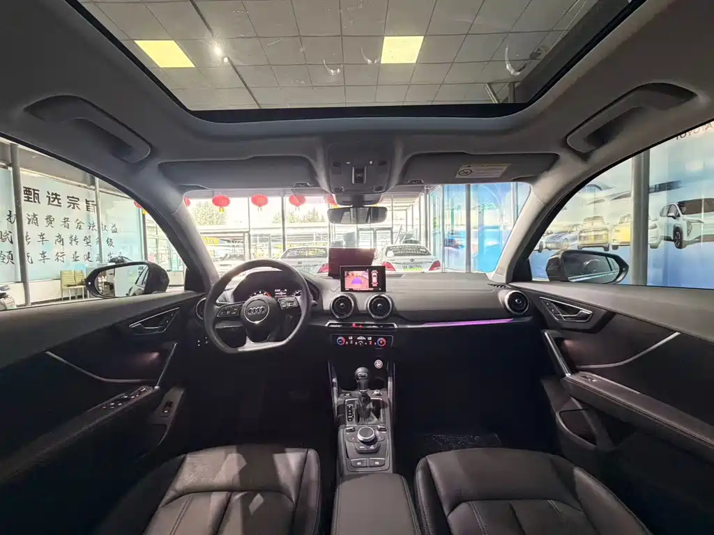 Audi Q2L — миниатюра 5