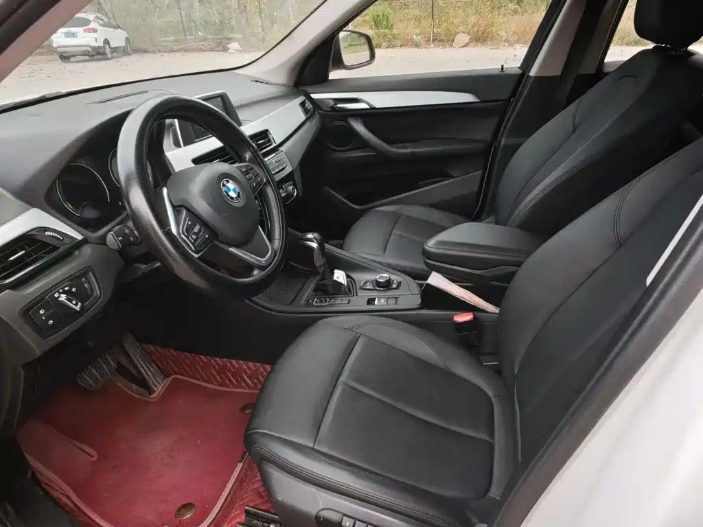 BMW X1 — миниатюра 7
