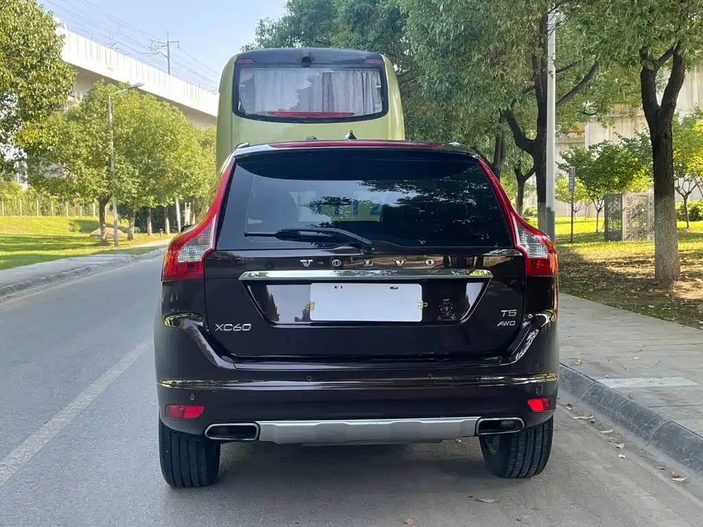 Volvo XC60 — миниатюра 7