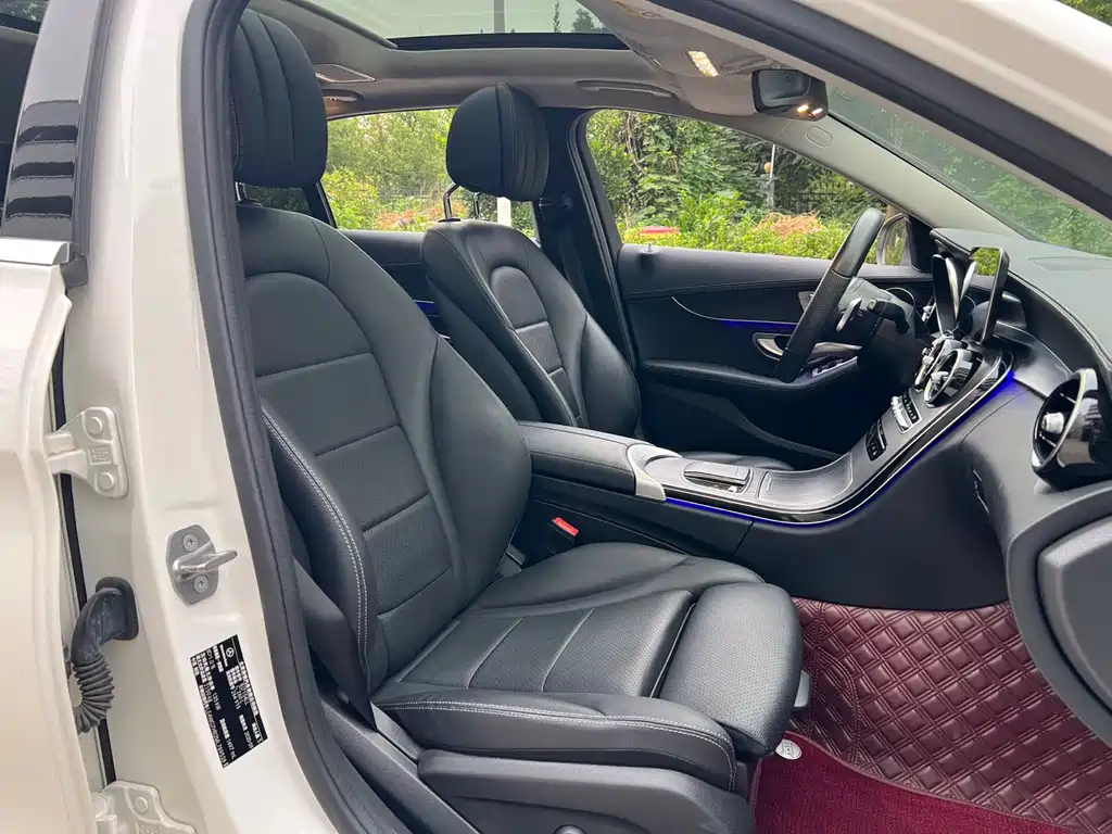 Mercedes-Benz C-Class — миниатюра 15