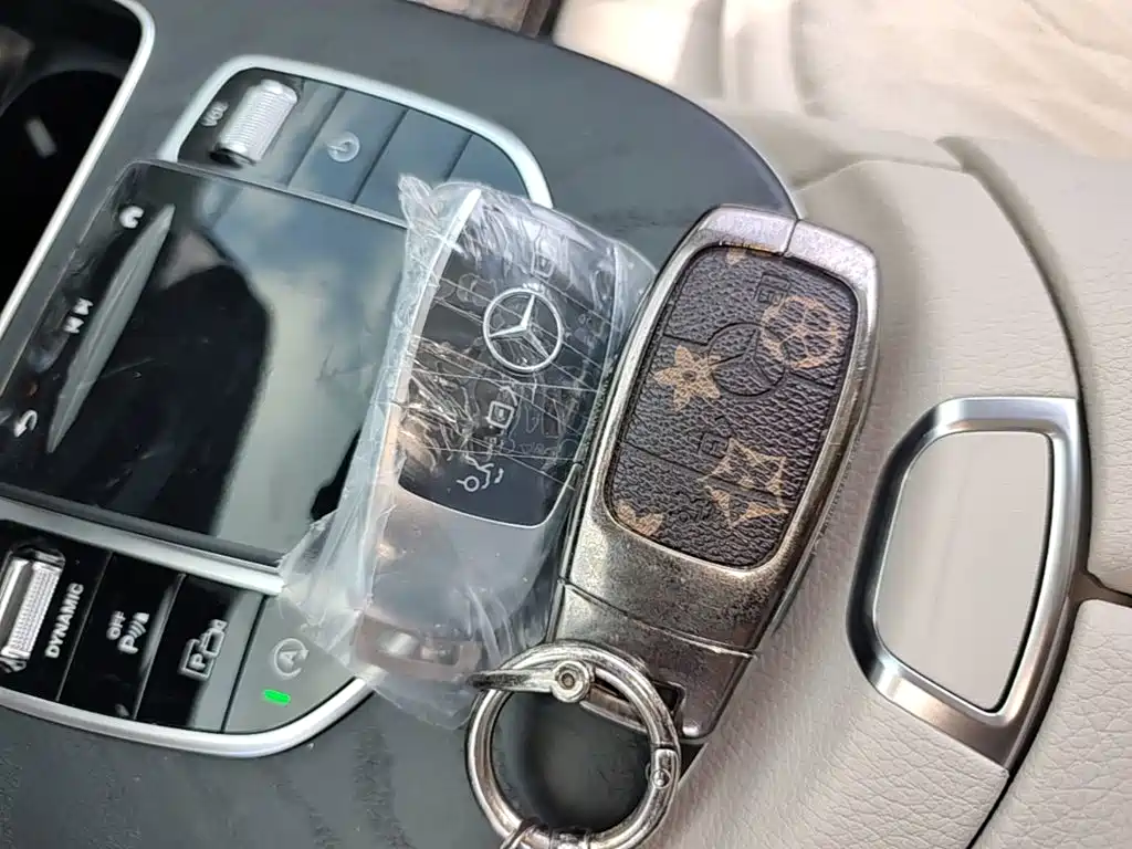 Mercedes-Benz E-Class (Import) — миниатюра 9