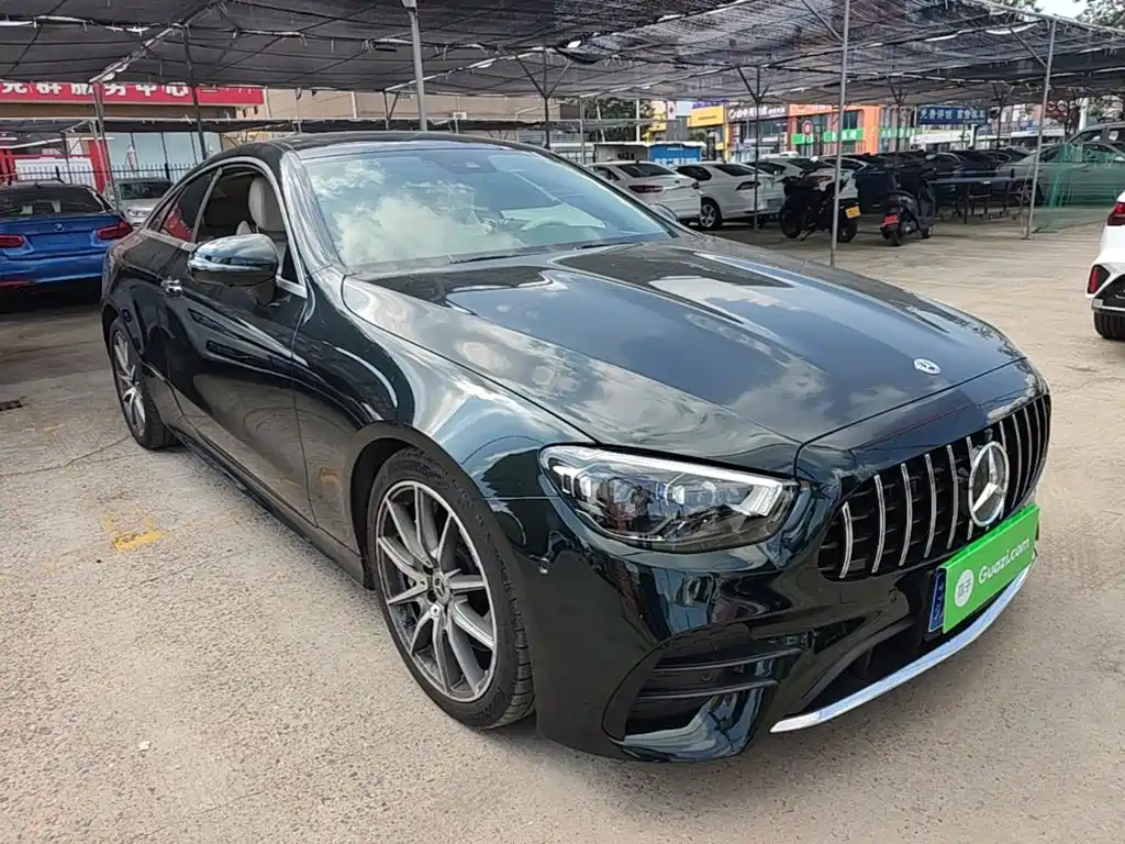 Mercedes-Benz E-Class (Import) — миниатюра 4