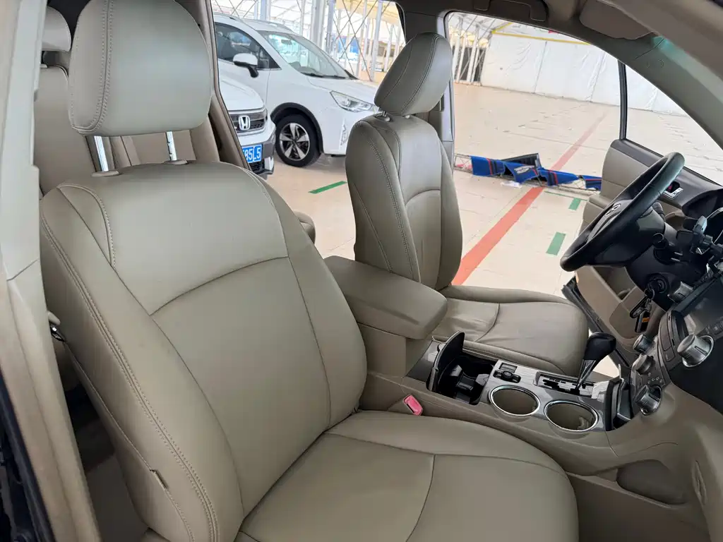 Toyota Highlander — фотографии объявления, Фото 22