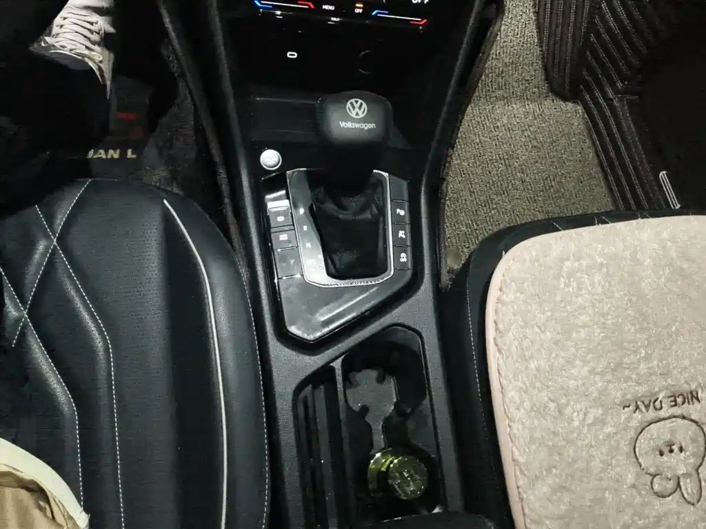 Volkswagen Tiguan L — миниатюра 7