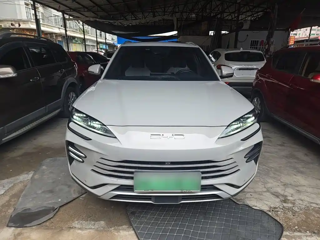 BYD PLUS New Energy — миниатюра 3