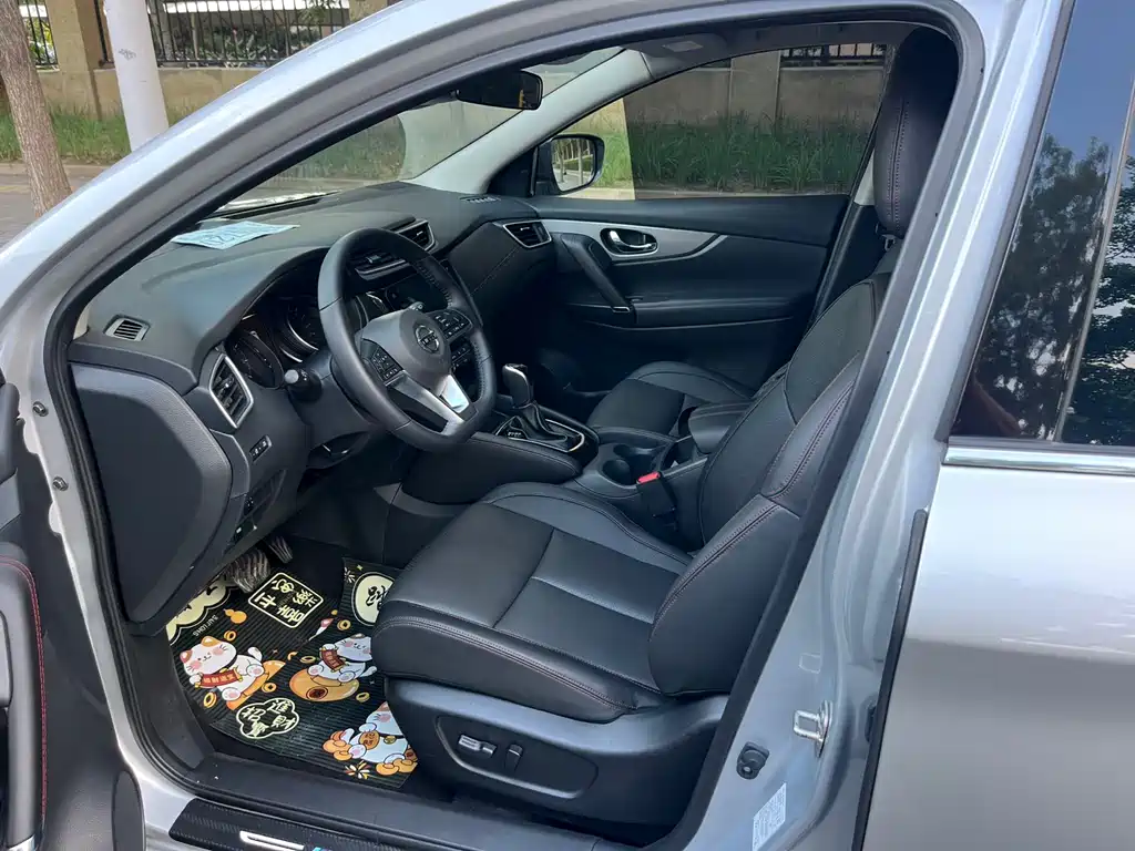 Nissan Qashqai — миниатюра 8
