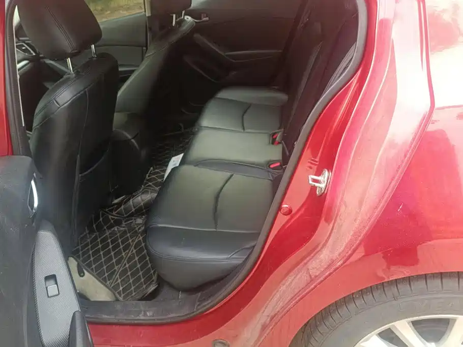 Mazda 3 Axela — миниатюра 11