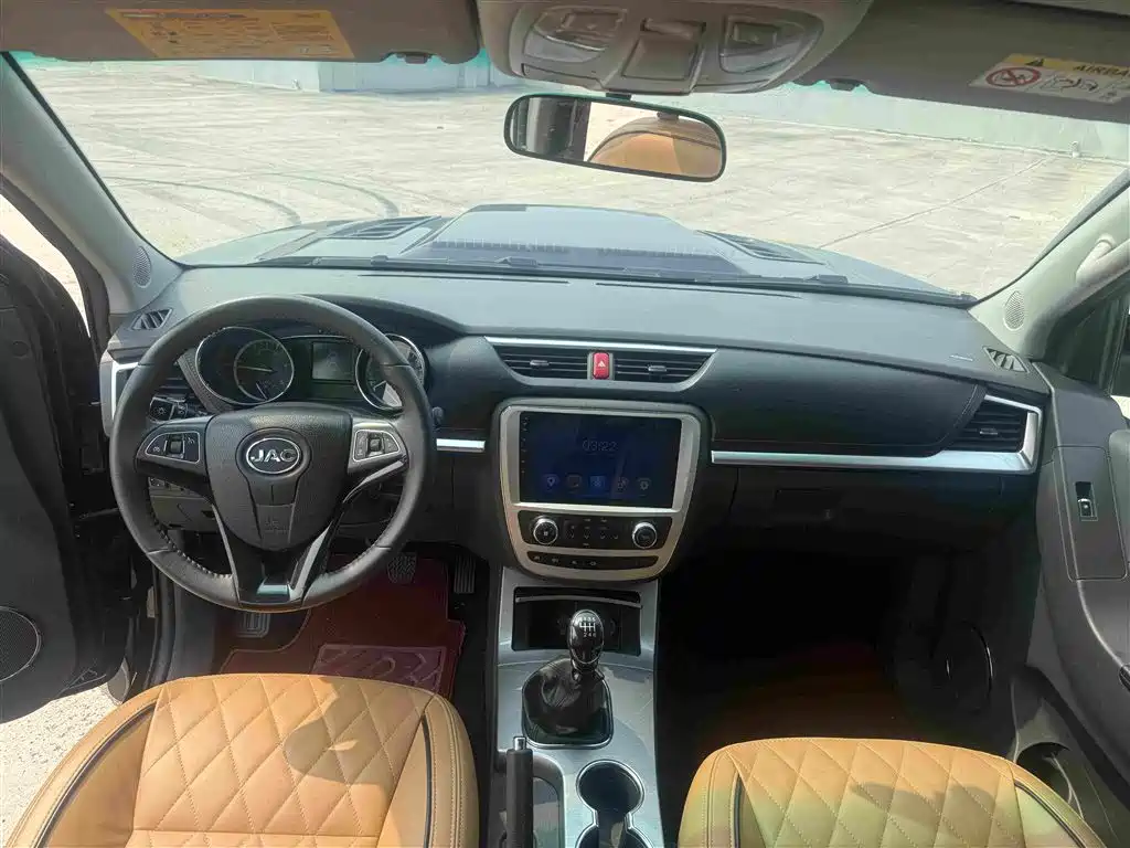 JAC JAC T8 — миниатюра 5