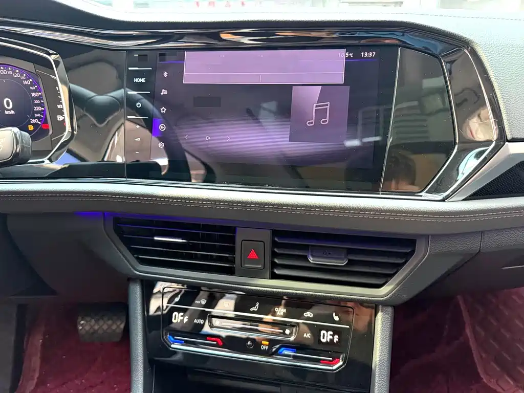 Volkswagen Sagitar — миниатюра 10