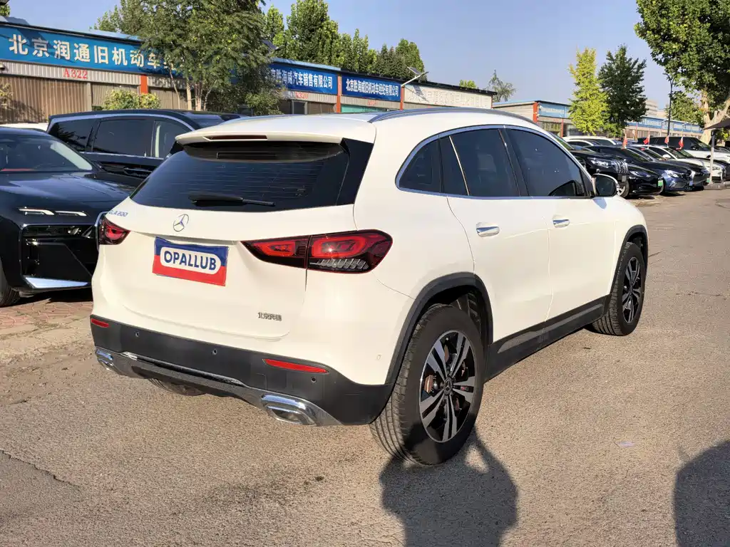 Mercedes-Benz GLA — миниатюра 6