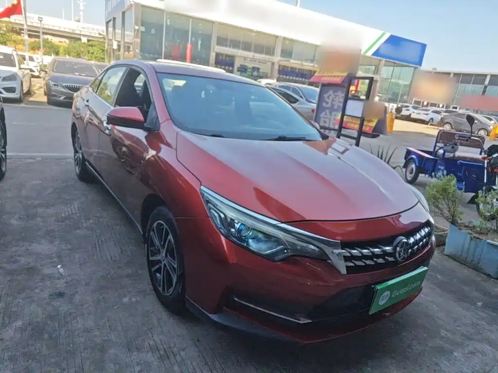 Venucia D60 — миниатюра 4