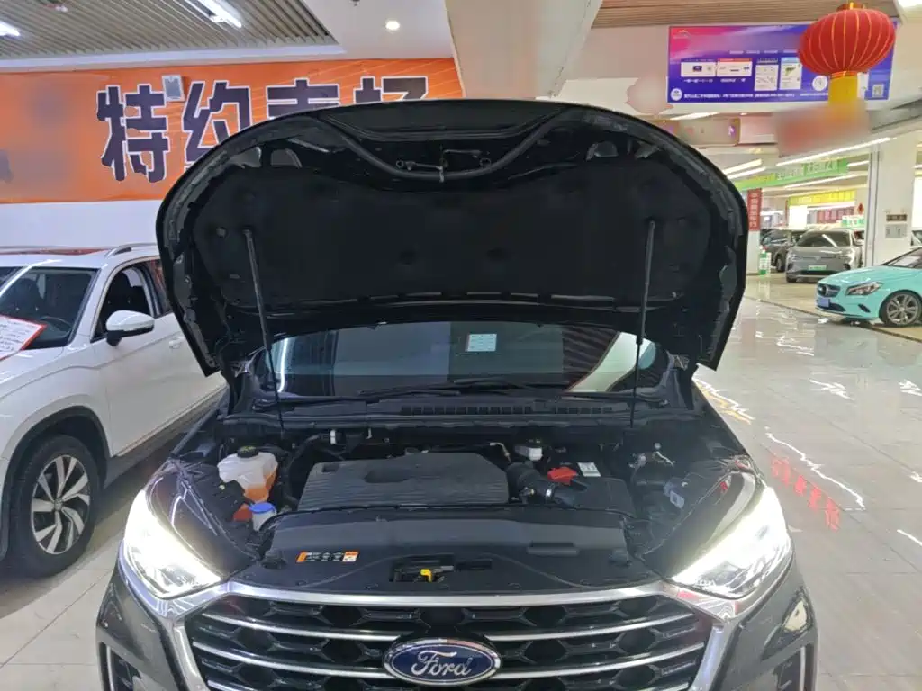 Ford Edge — миниатюра 20