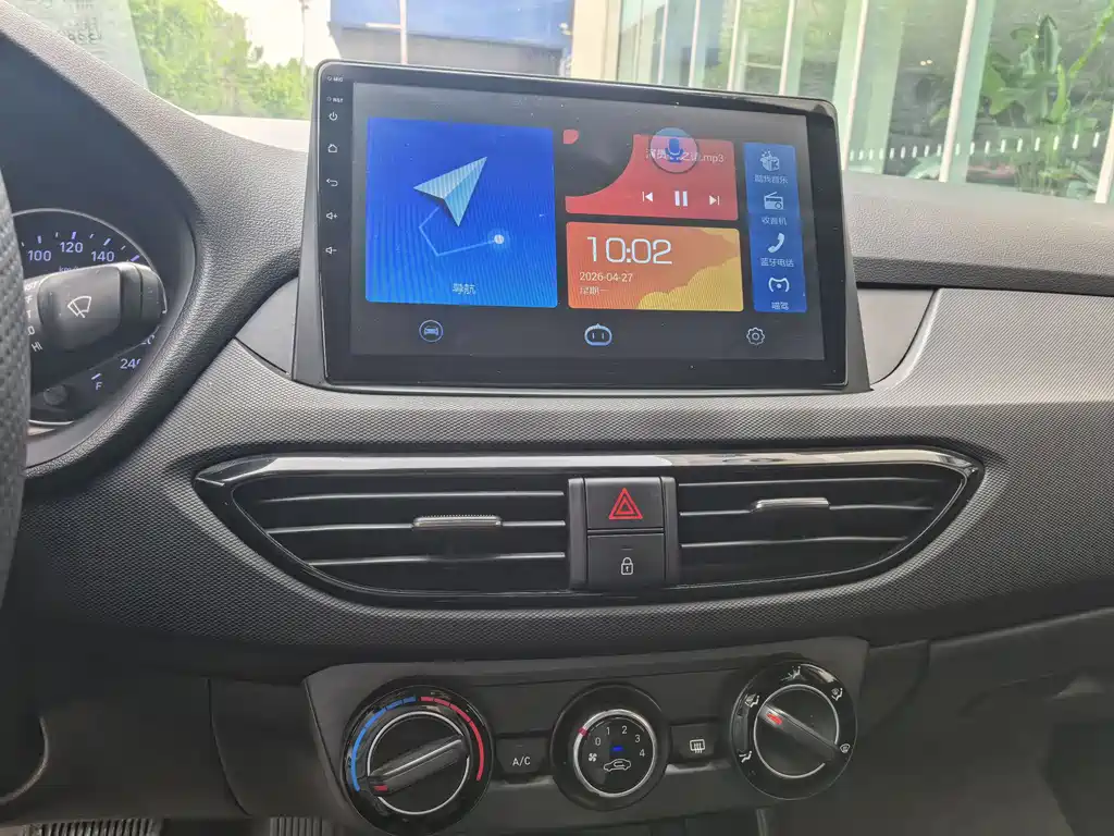 Hyundai Elantra - фото 25