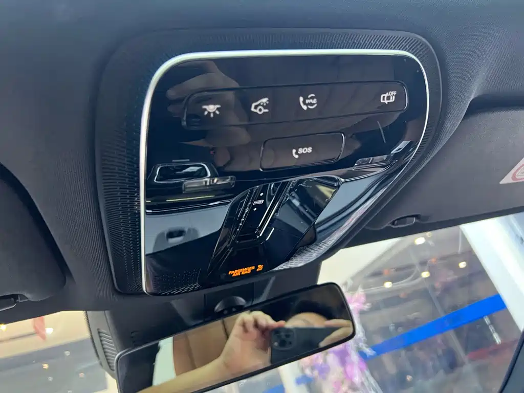 Mercedes-Benz E-Class New Energy — миниатюра 16