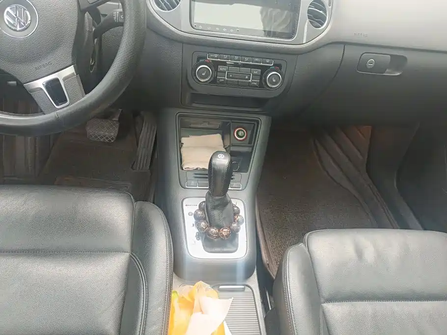 Volkswagen Tiguan — миниатюра 16