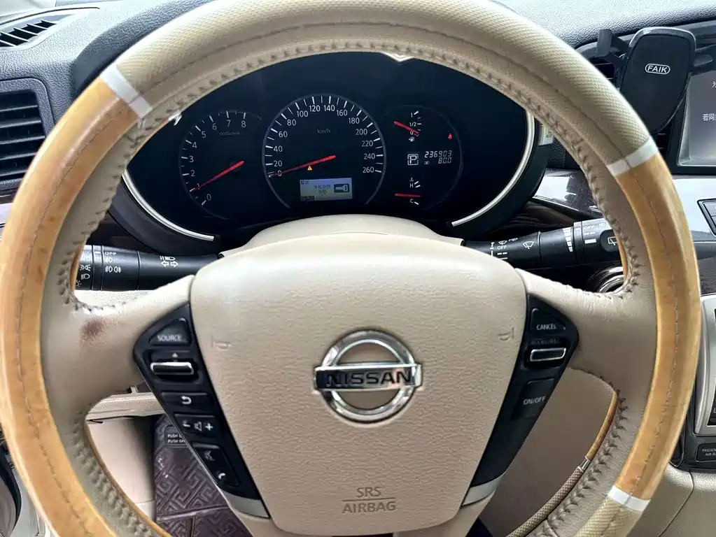 Nissan Quest — миниатюра 16