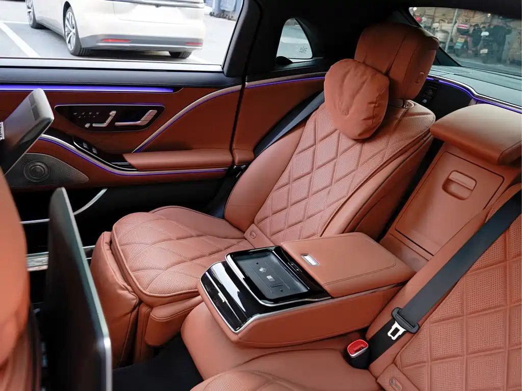 Mercedes-Benz S-Class — миниатюра 14