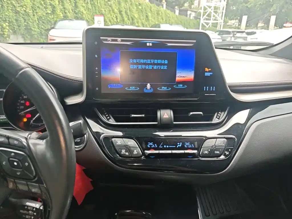 Toyota C-HR — миниатюра 18