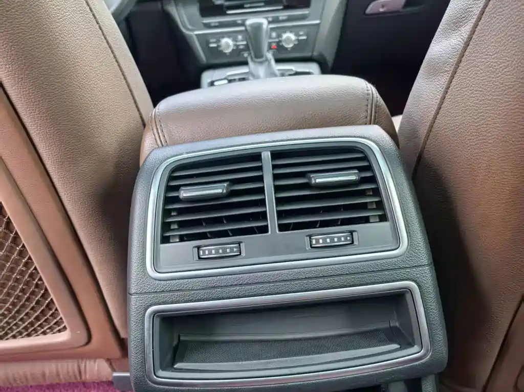 Audi A6L — миниатюра 15