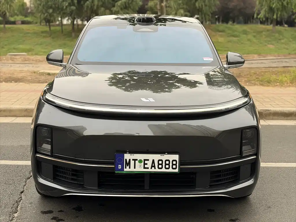 Li Auto Li L8 — миниатюра 2