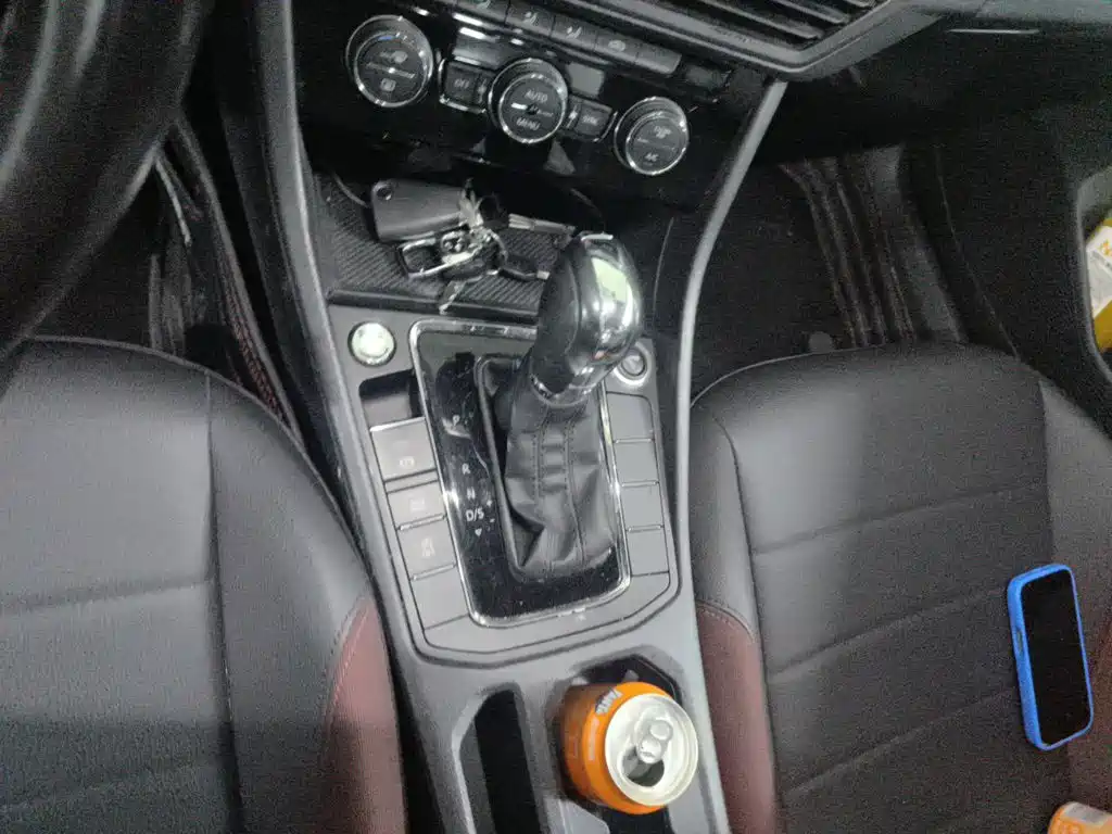 Volkswagen Bora — миниатюра 7