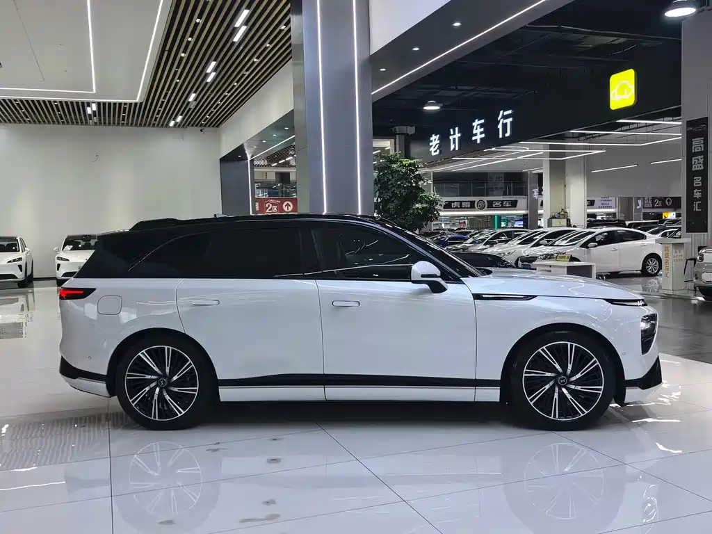 XPeng G9 — миниатюра 20