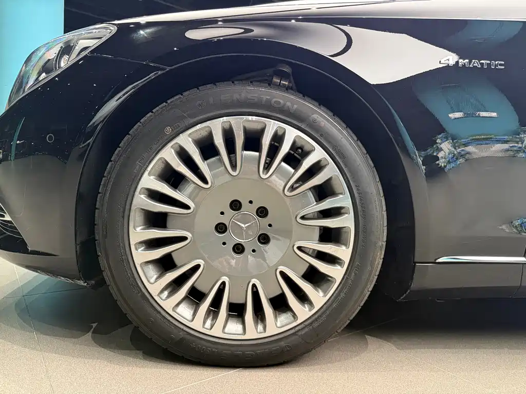 Mercedes-Benz S-Class — миниатюра 11