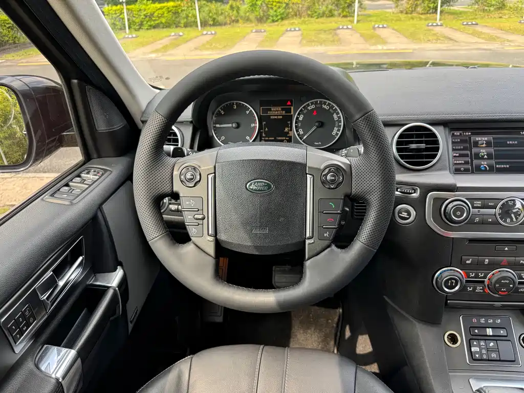 Land Rover Discovery — миниатюра 18