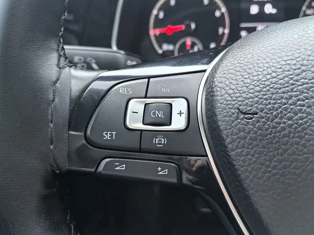 Volkswagen Sagitar — миниатюра 17