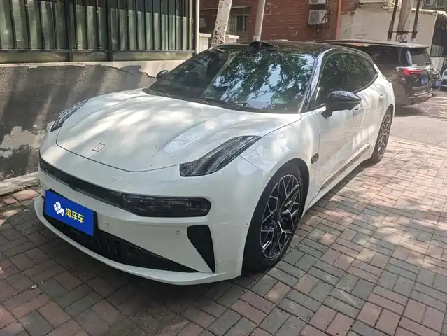 2024 Zeekr 001
