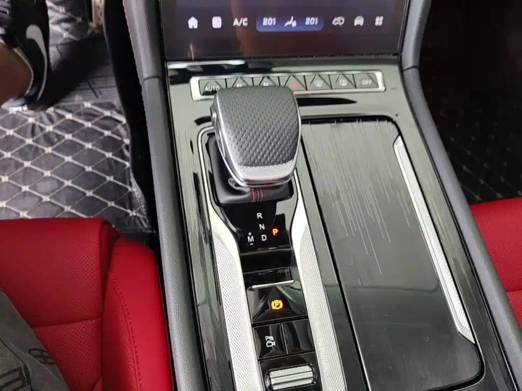 Hongqi Hongqi H6 — миниатюра 19