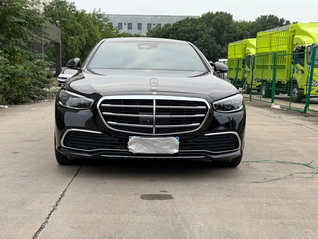 Mercedes-Benz S-Class — миниатюра 2