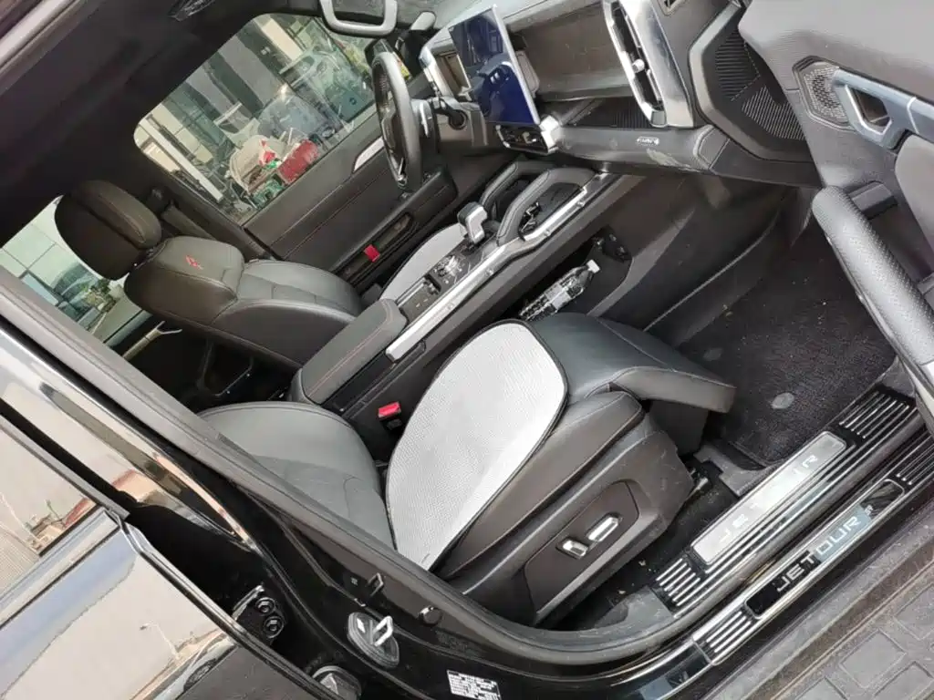 Jetour Traveller — миниатюра 25