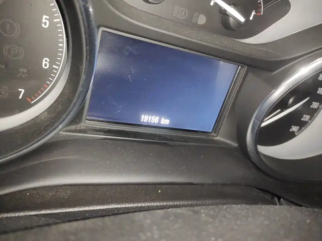 Buick Envision Plus — миниатюра 8