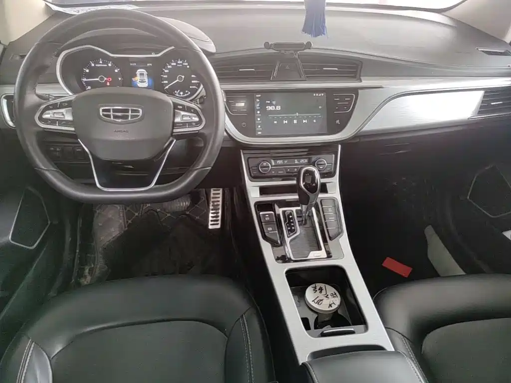 Geely Emgrand GS — миниатюра 10