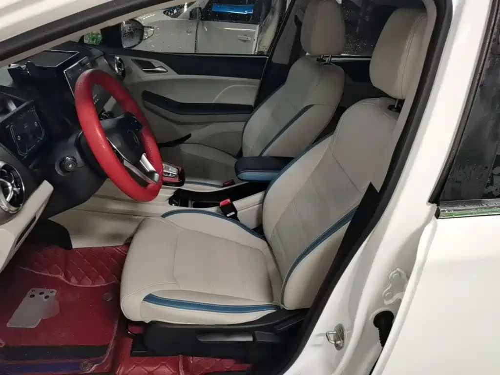 BYD Yuan Pro — миниатюра 15