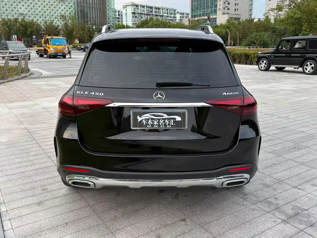 Mercedes-Benz GLE (Import) — миниатюра 8